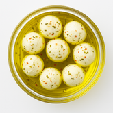 كرات لبنة بالنعناع في زيت الزيتون 500 جرام